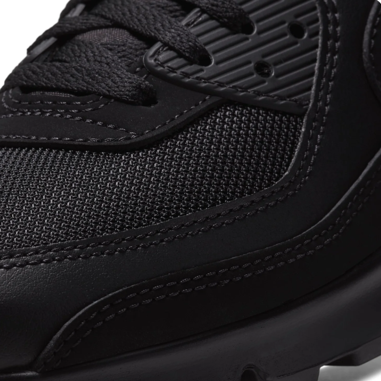 Nike All-Black Low-Top Sneakers with Visible Heel Air Window