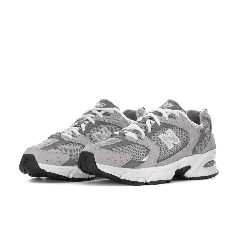 New Balance 530 Gray and White Low-Top Sneakers